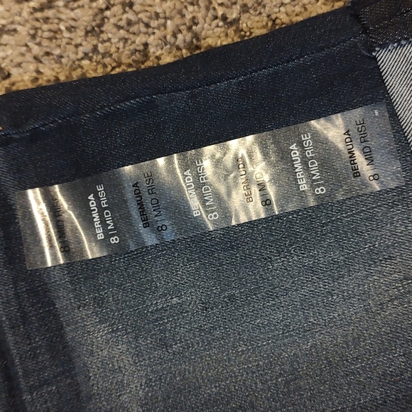 NWT Girl Bermuda Jean Shorts Mid Rise - Picture 3 of 7